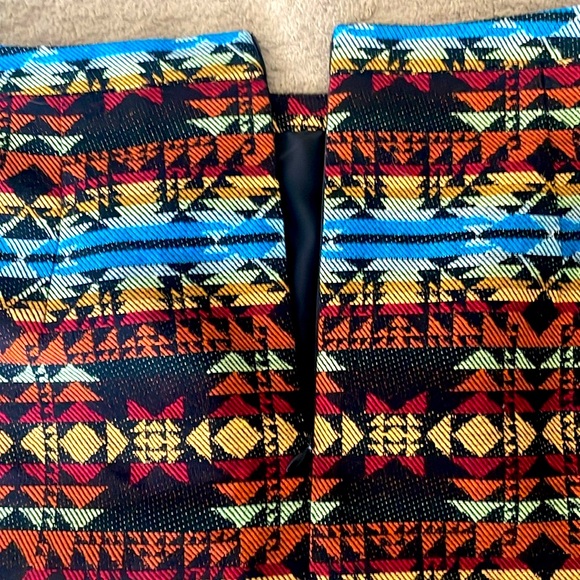 Forever 21 tribal pattern mini skirt - Picture 7 of 11